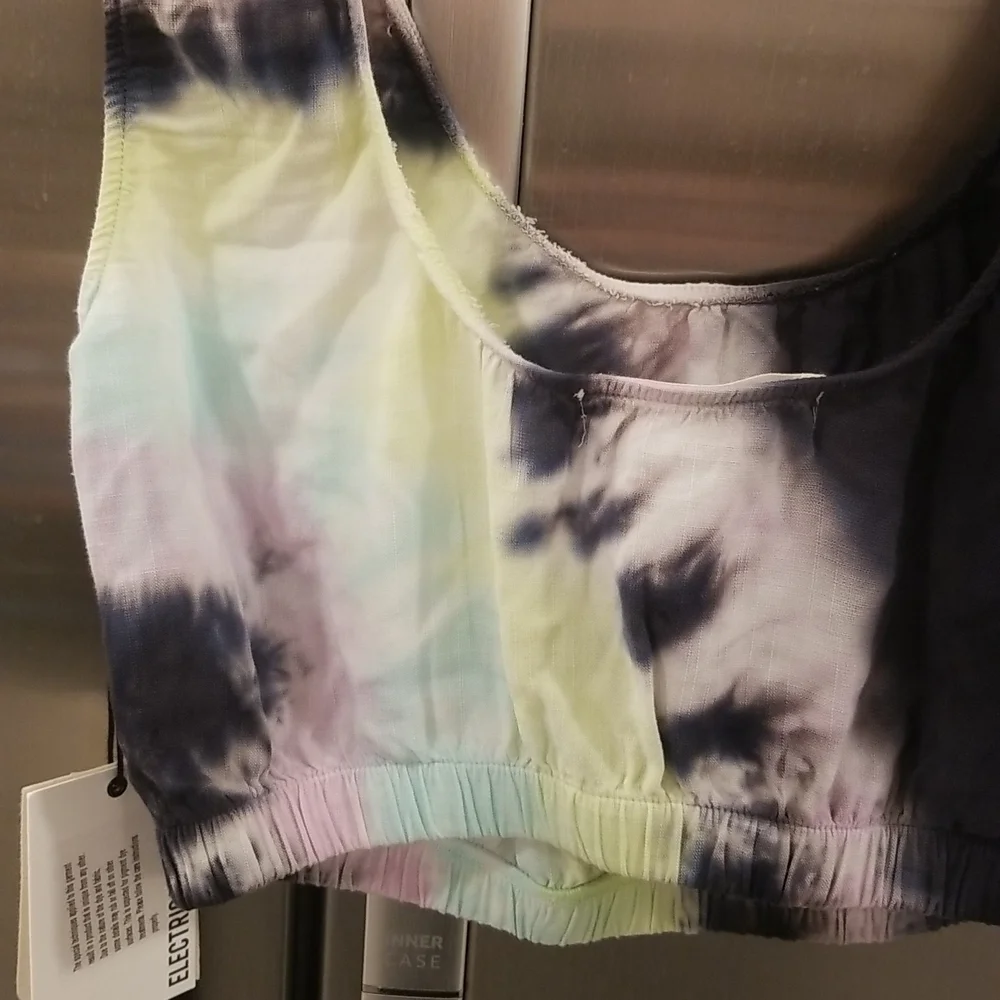 💕ELECTRIC & ROSE💕 Linda Crop Top ~ Onyx Lavender Glow Tie Dye Pattern XS NWT - Picture 9 of 14